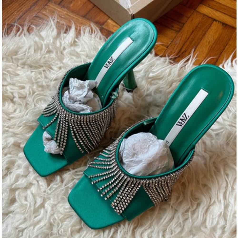Zara Rhinestone Fringe Mule Heels Green Statement Sandals NWT - Picture 8 of 16